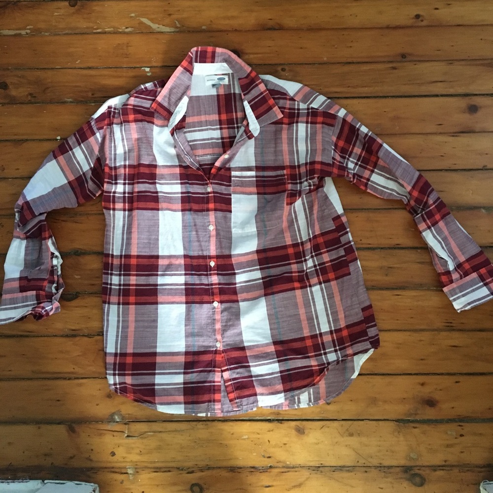 Old Navy Boyfriend button down shirt Size L maroon plaid